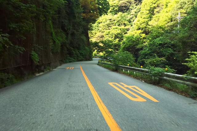 南青山アンティーク通りクリニック院長のブログイメージ