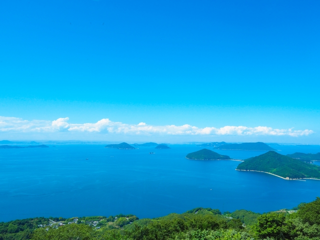 南青山アンティーク通りクリニック院長のブログイメージ