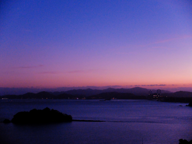 南青山アンティーク通りクリニック院長のブログイメージ